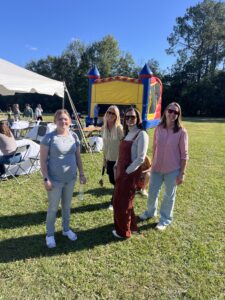 IMGGAL-Women-at-the-Homecoming
